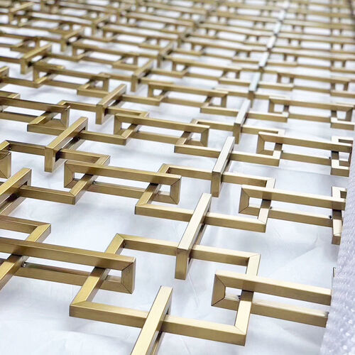 Ultime soluzioni aziendali su Lo schermo personalizzato in acciaio inossidabile migliora la perfetta combinazione di lusso e funzionalità