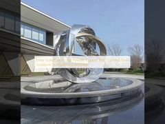 Scultura in acciaio inossidabile 316L verniciata a polvere di colore grigio oro argento per decorazione esterna