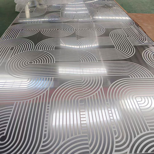 ultime notizie aziendali su Controllo della qualità rigoroso che guida l'industria rilascia nuovi standard di ispezione della qualità per le piastre colorate in acciaio inossidabile