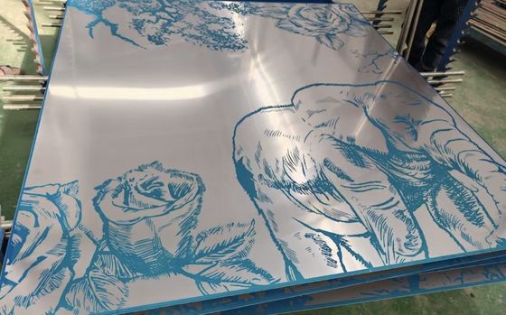 Prezzo buono 201 304 316 Diversi disegni superficie incisa Pvd rivestimento lamiera in acciaio inossidabile Hotel Negozio Decorazione murale in linea