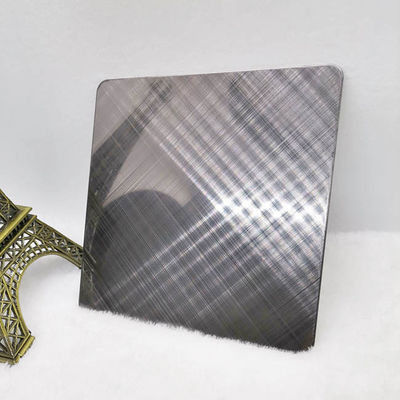 Buon prezzo Il nero di PVD ha colorato l'acciaio inossidabile riveste 2438mm 3048mm in linea