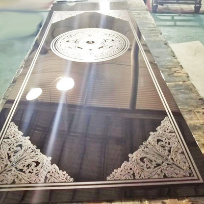 Prezzo buono 4x8 201 304 316l il colore dello specchio PVD ha inciso lo strato di acciaio inossidabile per l'abitudine della porta dell'elevatore in linea