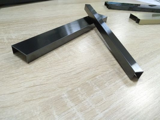 Prezzo buono Piastra in ceramica con colore oro in linea