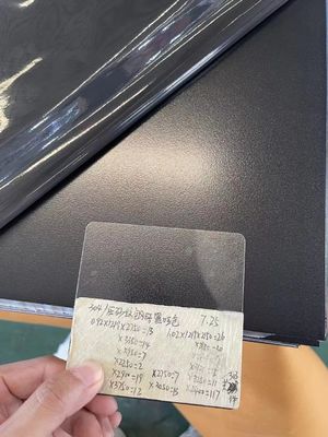 Prezzo buono 2B superficie a magazzino hotel lussuoso decorazione in acciaio inossidabile colorato foglio tubo in linea