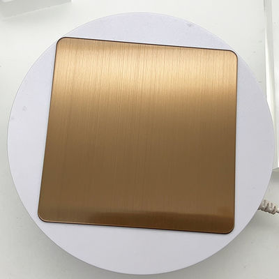 Prezzo buono Acciaio inossidabile colorato MOQ.1 Manicotti e rubinetti per porte a foglia producono design in linea