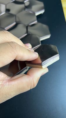 Prezzo buono 316 lamiere in acciaio inossidabile lamiere metalliche decorative di colore piastrelle di mosaico in linea