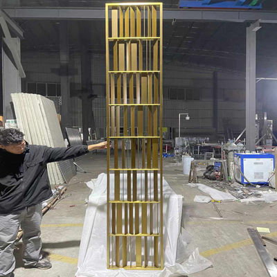 Prezzo buono 304 Oro PVD Rivestimento Popolare Disegno Casa Interni Hotel Decorativo Divider Camera Moderna divisoria in linea