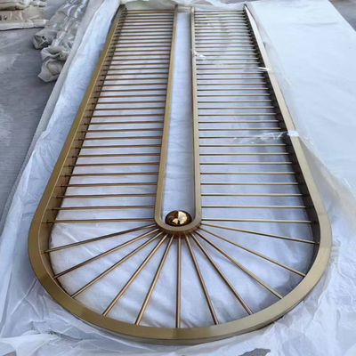 Taglio laser per linee di capelli spazzolate di colore bronzo 304 Stainless Steel Metal Screen Partition per la decorazione degli hotel