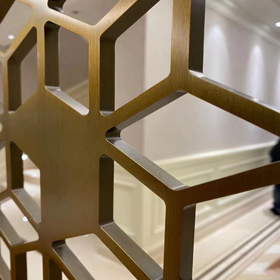 Prezzo buono Disegni personalizzati in acciaio inossidabile tagliati al laser 4*8ft / 4*10ft in linea