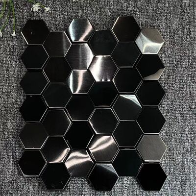 Prezzo buono Piastrelle di mosaico in acciaio inossidabile sofisticate e senza tempo per disegni classici in linea