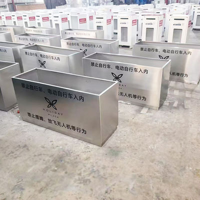 Prezzo buono Fioriere in acciaio inossidabile 316L verdi per esterni in alluminio per progetti urbani in linea