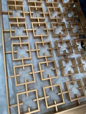 Prezzo buono Disegno di taglio laser per lo schermo divisore per camere in acciaio inossidabile personalizzato in linea