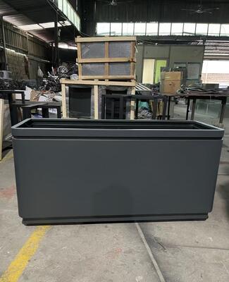 Prezzo buono Fioriera moderna minimalista personalizzata in acciaio inossidabile per uso interno/esterno in linea