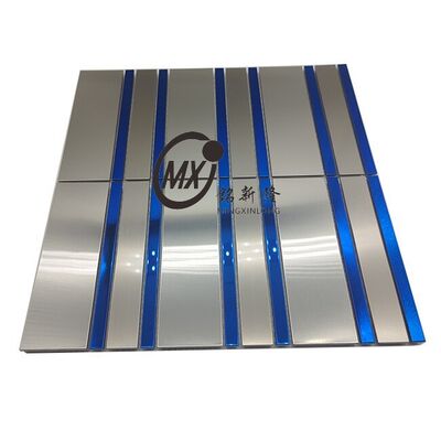 Prezzo buono Rivestimento per camino in legno Intarsio Alzate scale Mosaico Piastrella metallica in linea