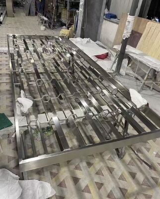 Prezzo buono Divisoria per interni in acciaio inossidabile con finitura nera in linea