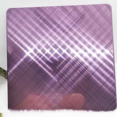 La prima scelta per la decorazione degli ascensori: acciaio inossidabile colorato, resistente all'usura e bello, che valorizza la texture dello spazio